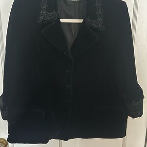 Tahari Black Velvet Embroidered Blazer vintage